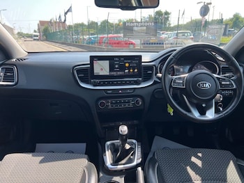 Used Kia Ceed 2020 for sale - 78985891: Photo