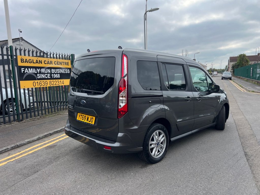 Used Ford Tourneo Connect 2019 for sale - 76245388: Photo 10