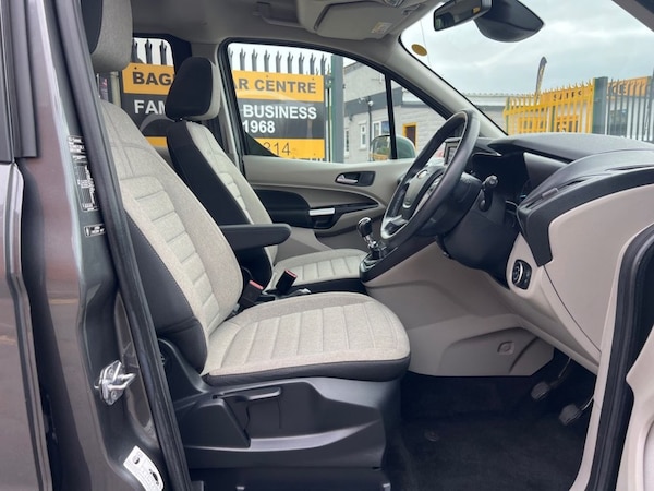 Used Ford Tourneo Connect 2019 for sale - 76245388: Photo 19