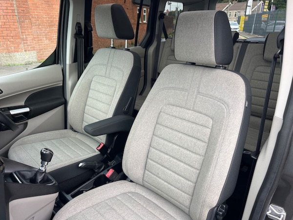 Used Ford Tourneo Connect 2019 for sale - 76245388: Photo 22