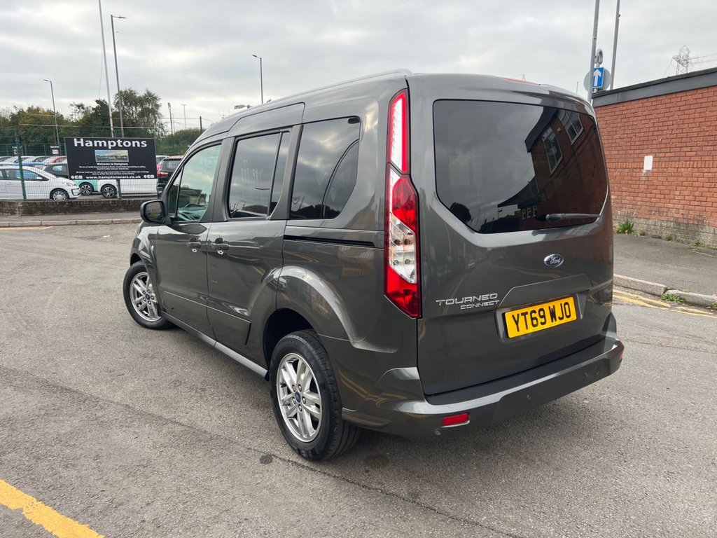 Used Ford Tourneo Connect 2019 for sale - 76245388: Photo 9
