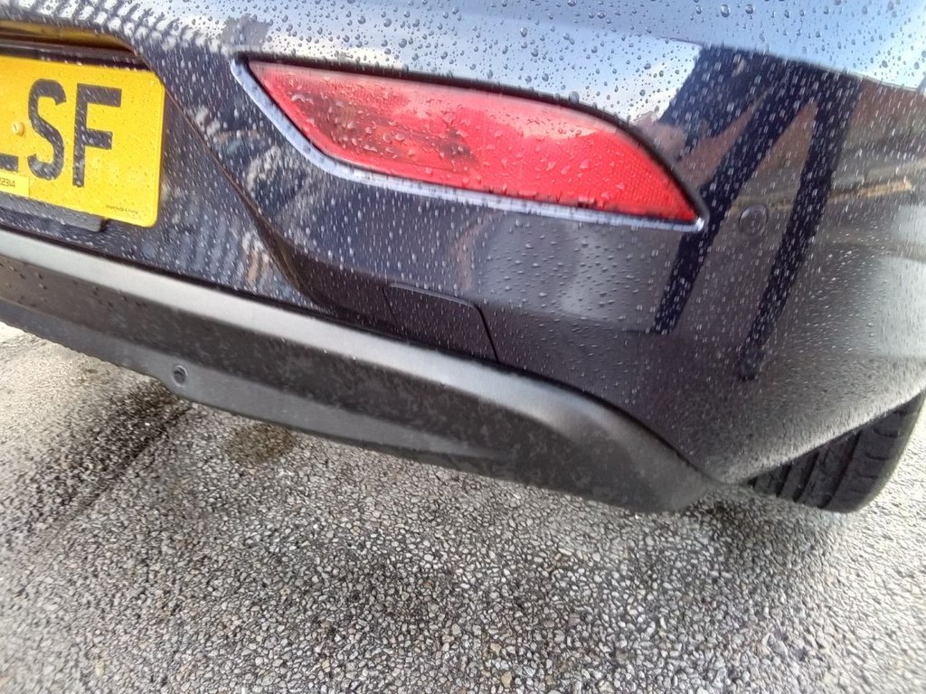 Used Volvo V40 2015 for sale - 76163093: Photo 11