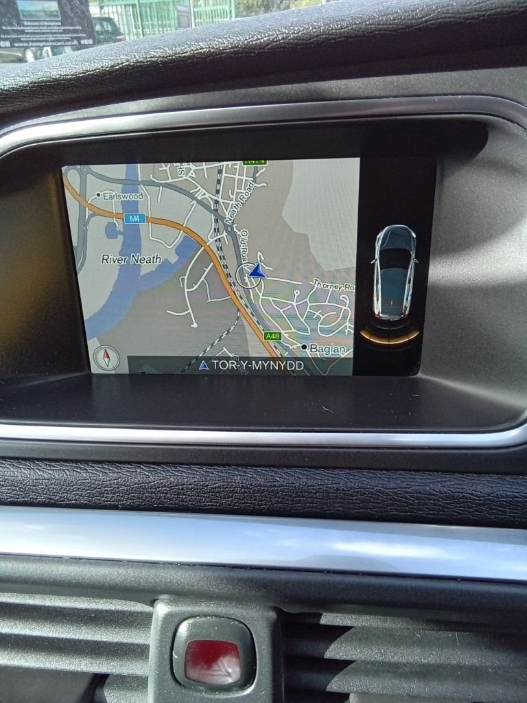 Used Volvo V40 2015 for sale - 76163093: Photo 12