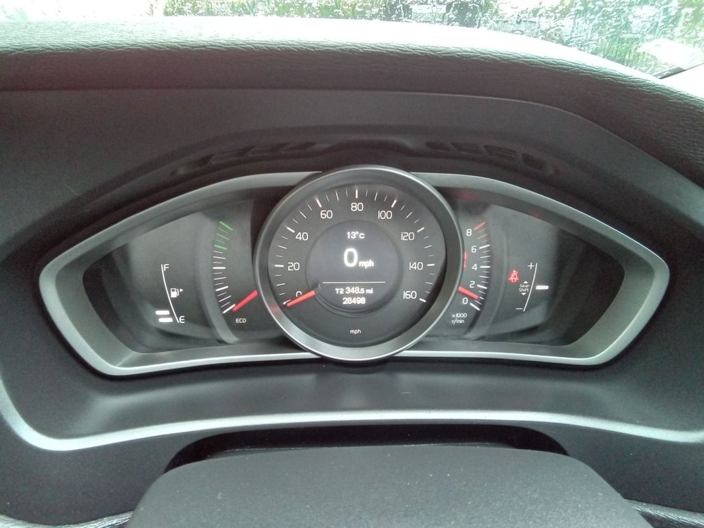 Used Volvo V40 2015 for sale - 76163093: Photo 15