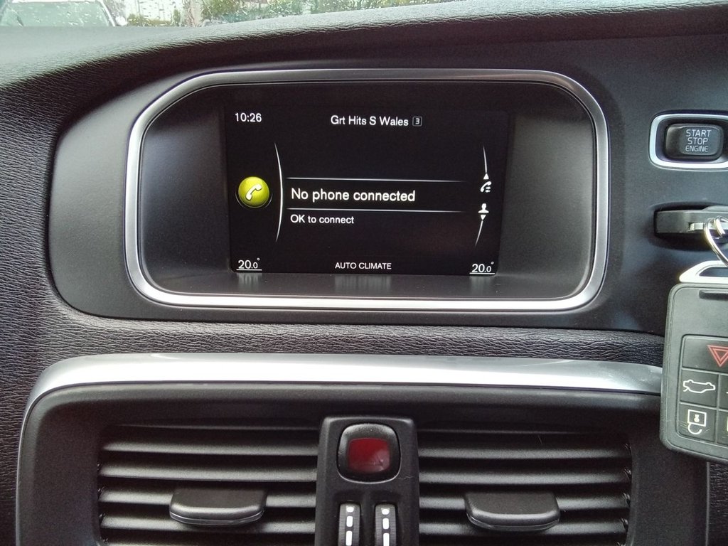 Used Volvo V40 2015 for sale - 76163093: Photo 24