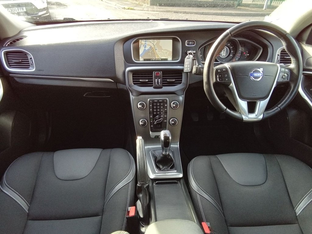 Used Volvo V40 2015 for sale - 76163093: Photo 3
