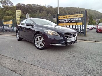 Used Volvo V40 2015 for sale - 76163093: Photo