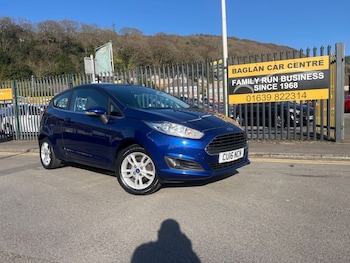 Used Ford Fiesta 2016 for sale - 74091905: Photo