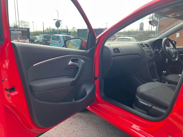 Used Volkswagen Polo 2015 for sale - 74143423: Photo 11