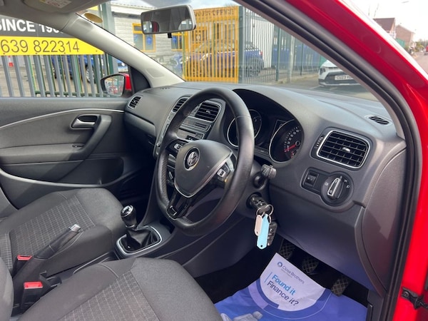 Used Volkswagen Polo 2015 for sale - 74143423: Photo 13