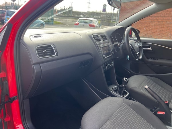 Used Volkswagen Polo 2015 for sale - 74143423: Photo 14