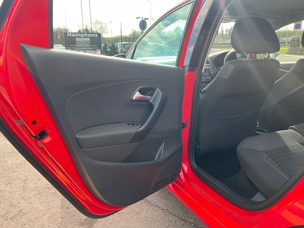 Used Volkswagen Polo 2015 for sale - 74143423: Photo 20