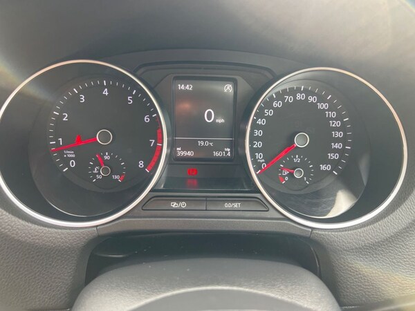 Used Volkswagen Polo 2015 for sale - 74143423: Photo 27