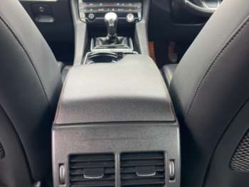 Used Jaguar F-Pace 2017 for sale - 73807205: Photo