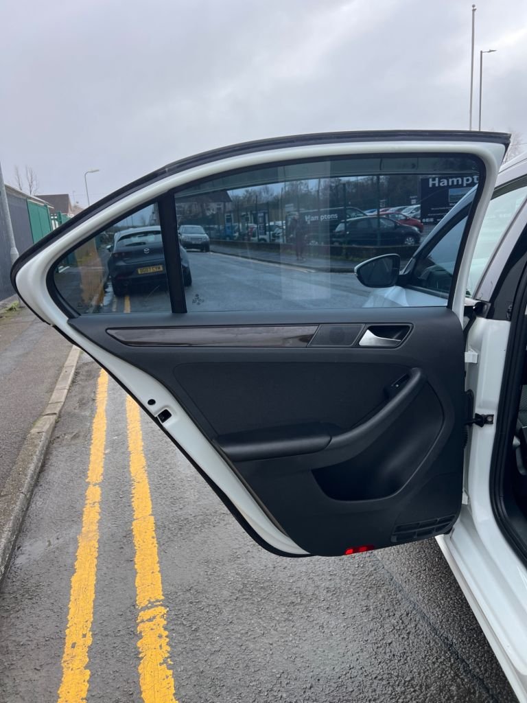 Used Volkswagen Jetta 2017 for sale - 77692648: Photo 17