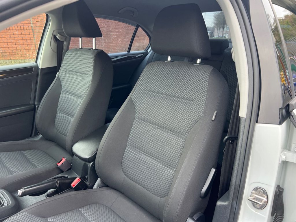 Used Volkswagen Jetta 2017 for sale - 77692648: Photo 24