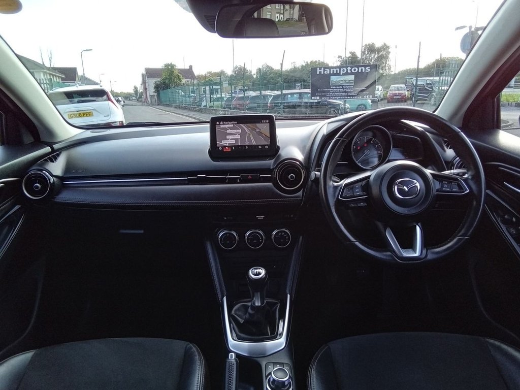 Used Mazda Mazda2 2019 for sale - 76132957: Photo 3
