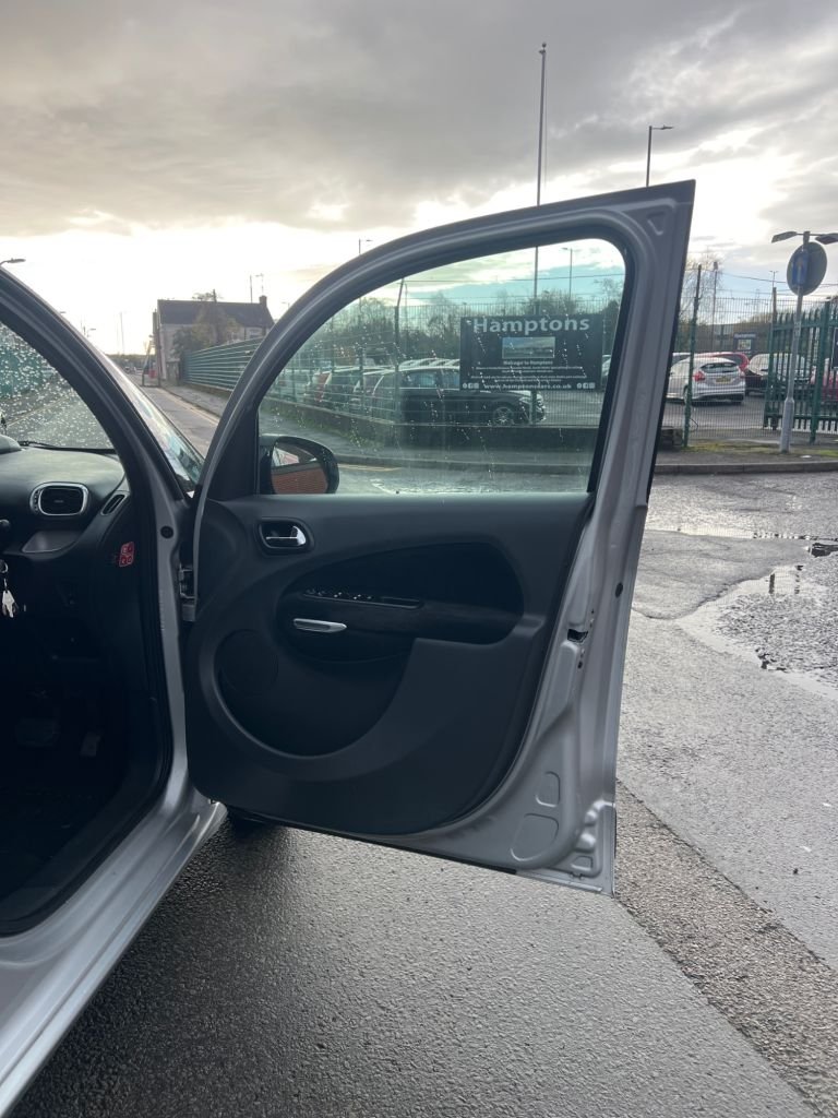 Used Citroen C3 Picasso 2012 for sale - 76724854: Photo 15