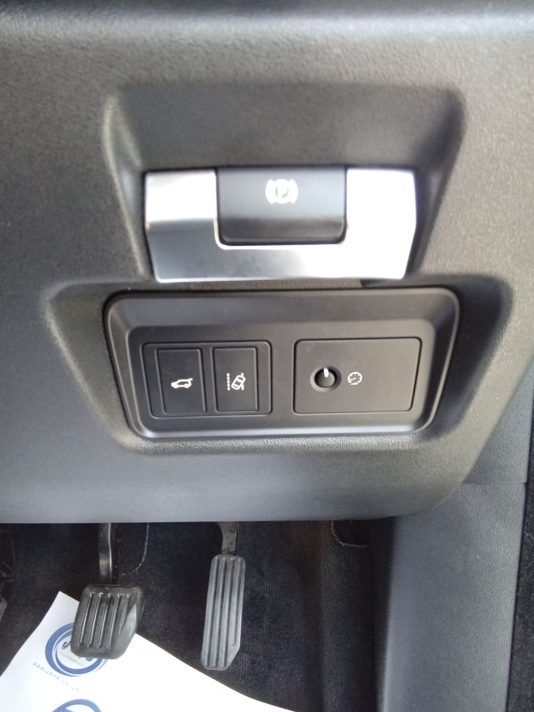 Vehicle 33