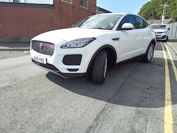 Used Jaguar E-Pace 2018 for sale - 75487295: Photo