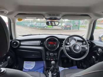 Used MINI Hatch 2017 for sale - 74105477: Photo