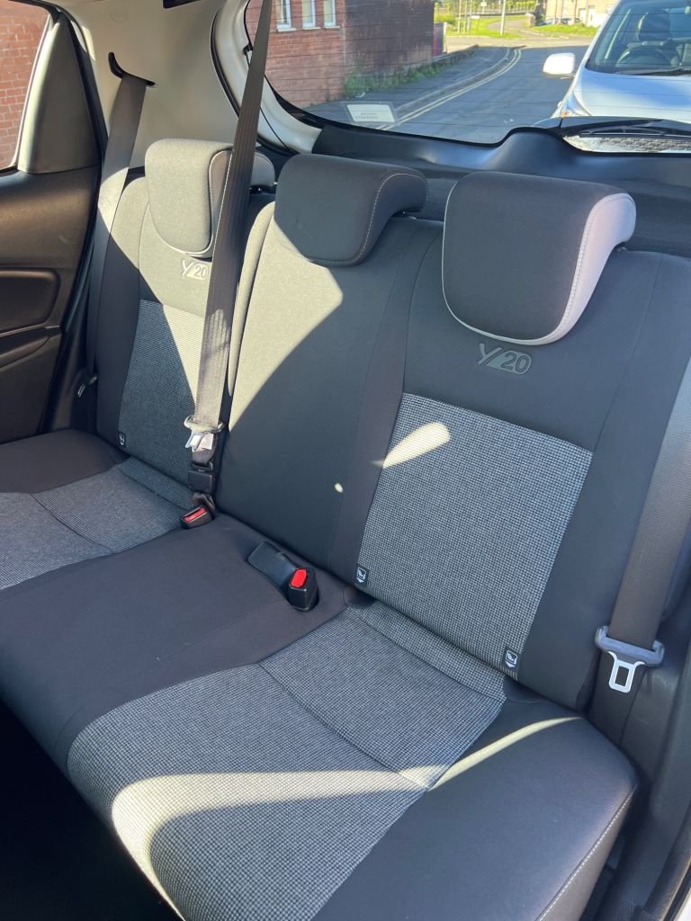 Used Toyota Yaris 2020 for sale - 76081239: Photo 29