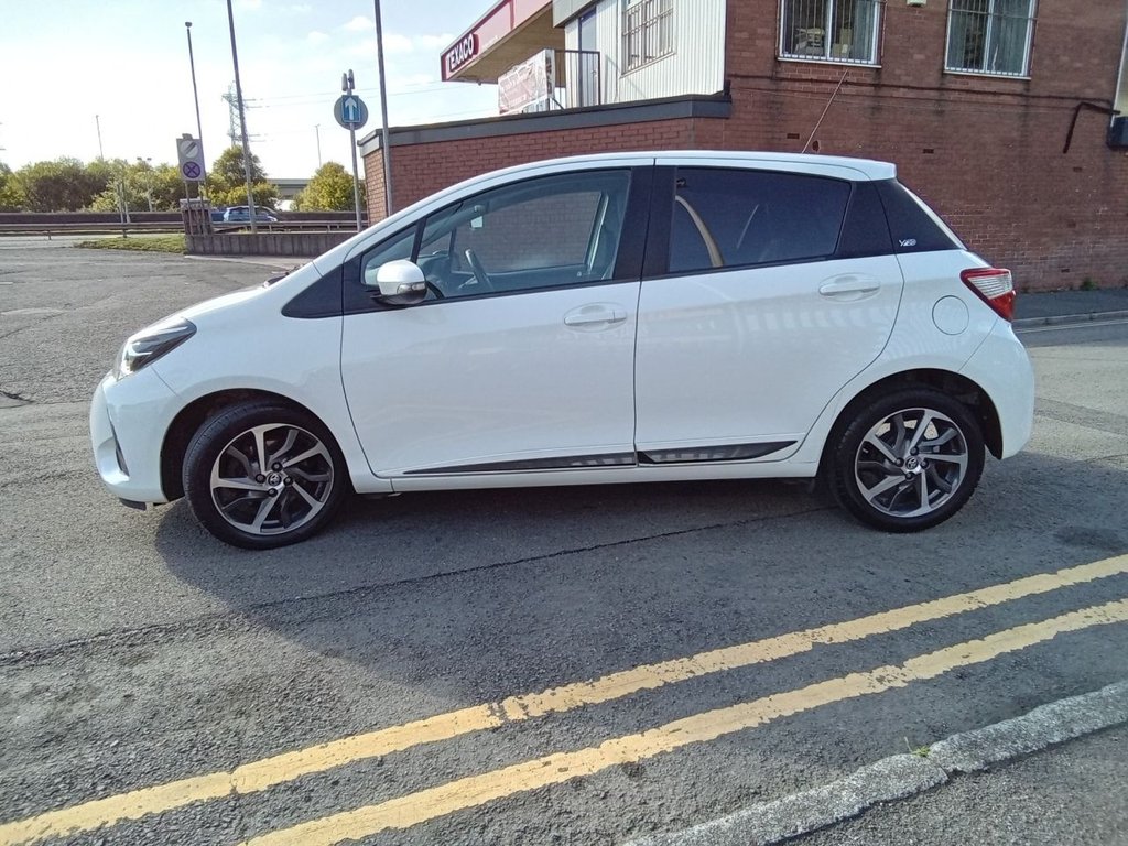 Used Toyota Yaris 2020 for sale - 76081239: Photo 6