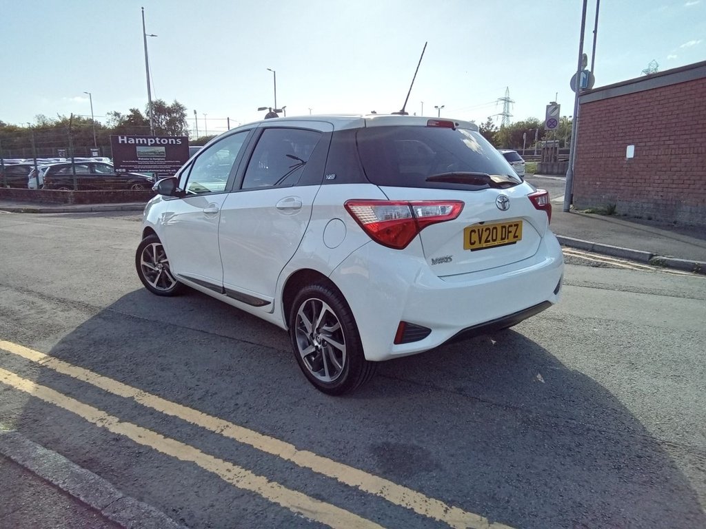 Used Toyota Yaris 2020 for sale - 76081239: Photo 7