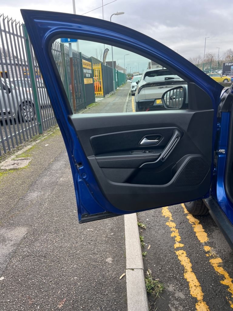 Used Dacia Duster 2021 for sale - 77341928: Photo 19