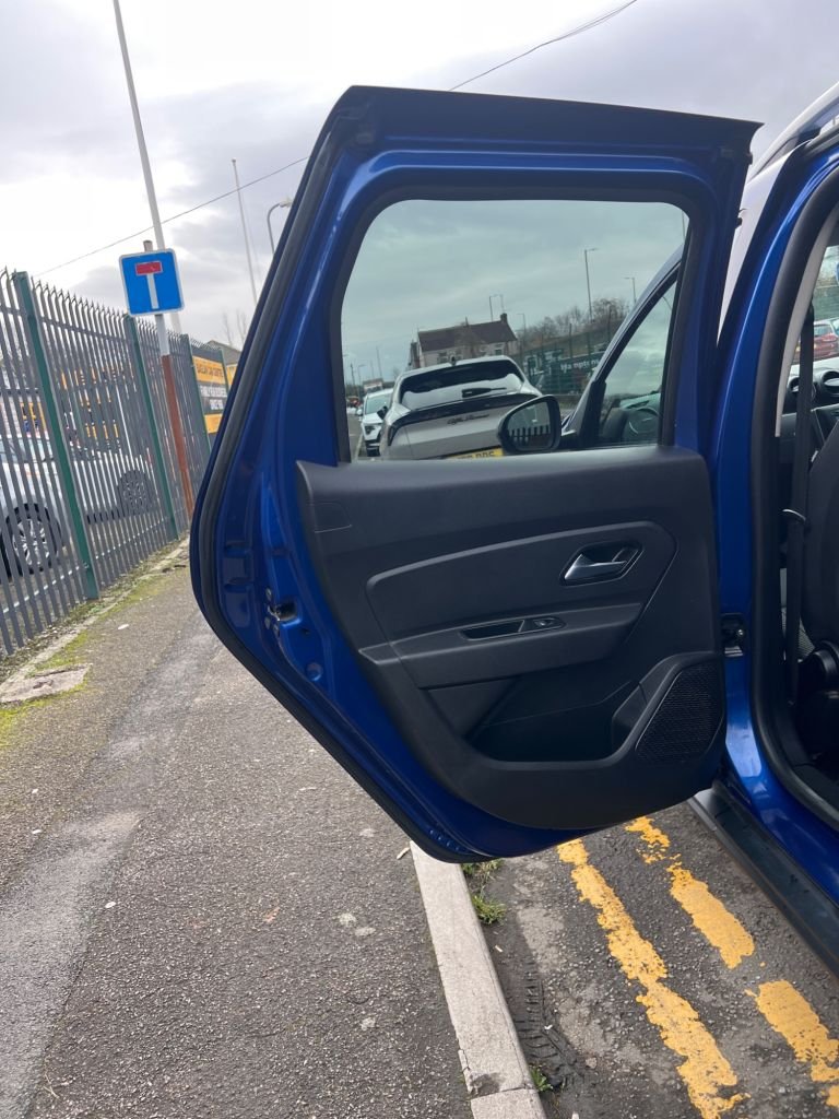 Used Dacia Duster 2021 for sale - 77341928: Photo 21