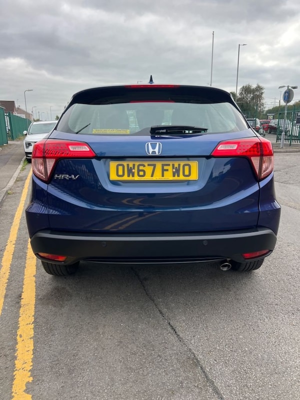 Used Honda HR-V 2018 for sale - 76235708: Photo 10