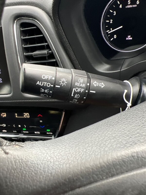 Used Honda HR-V 2018 for sale - 76235708: Photo 37