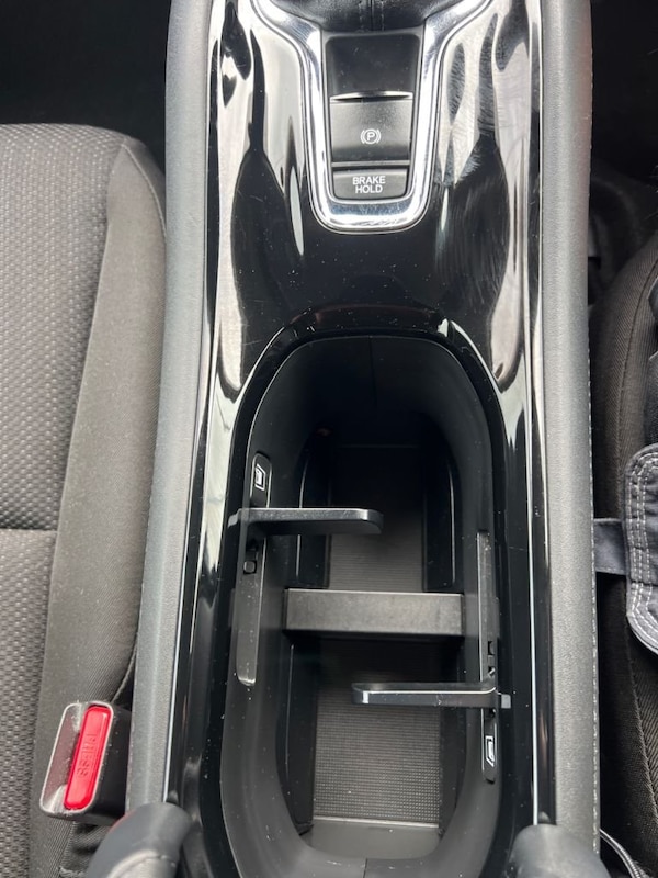Used Honda HR-V 2018 for sale - 76235708: Photo 43