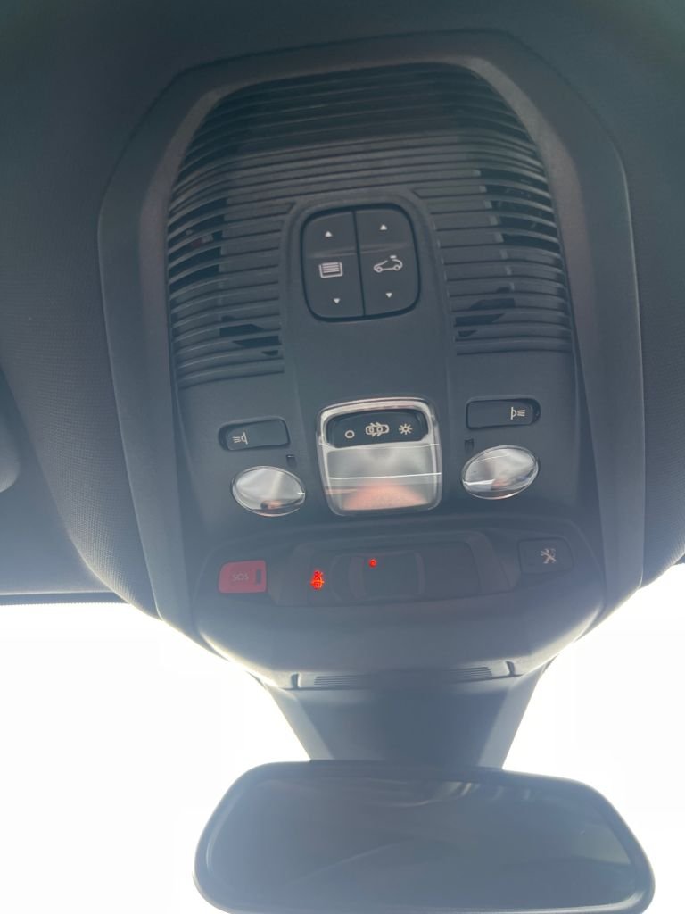 Used Peugeot 3008 2019 for sale - 77464004: Photo 24