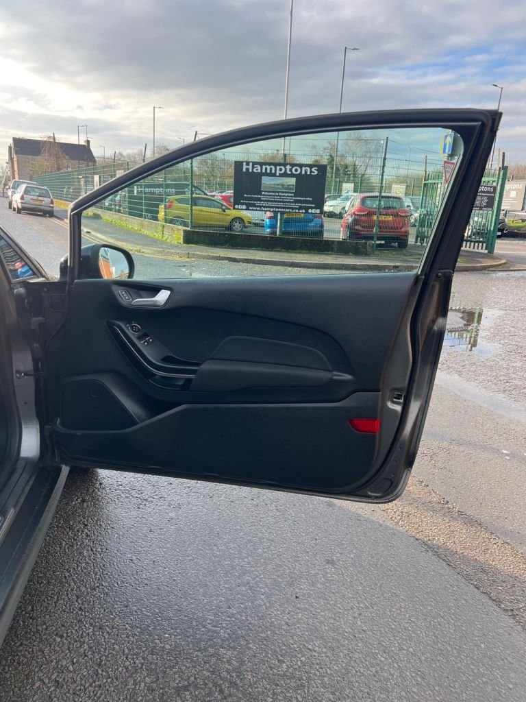 Used Ford Fiesta 2018 for sale - 77609257: Photo 21