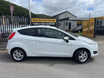 Used Ford Fiesta 2015 for sale - 78806120: Photo