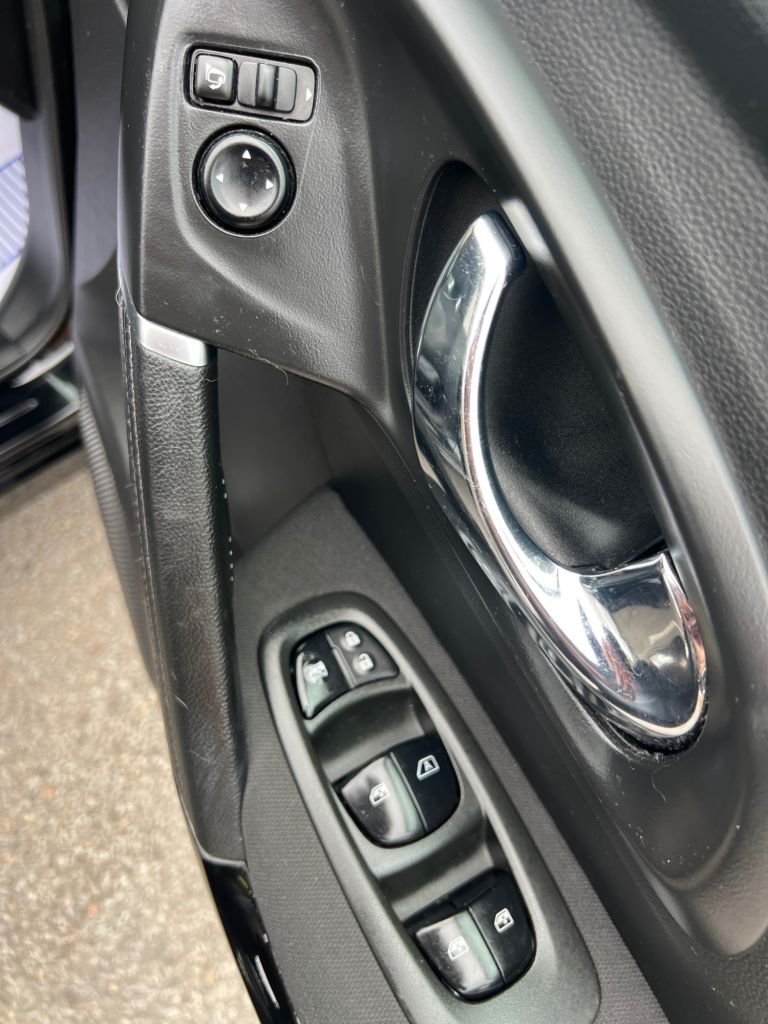 Used Renault Kadjar 2017 for sale - 76203463: Photo 31