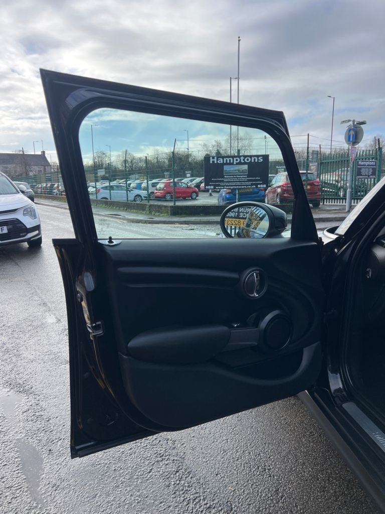 Used MINI Hatch 2020 for sale - 77520934: Photo 12