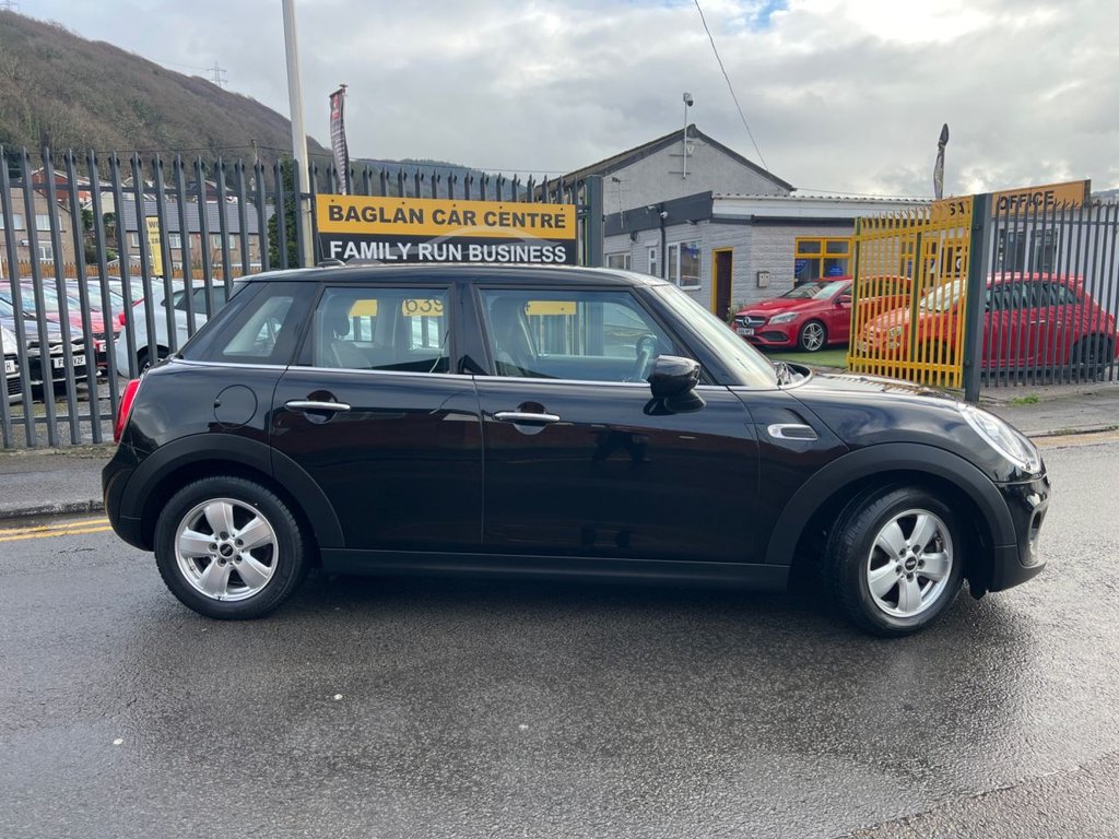 Used MINI Hatch 2020 for sale - 77520934: Photo 2