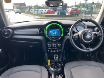 Used MINI Hatch 2020 for sale - 77520934: Photo