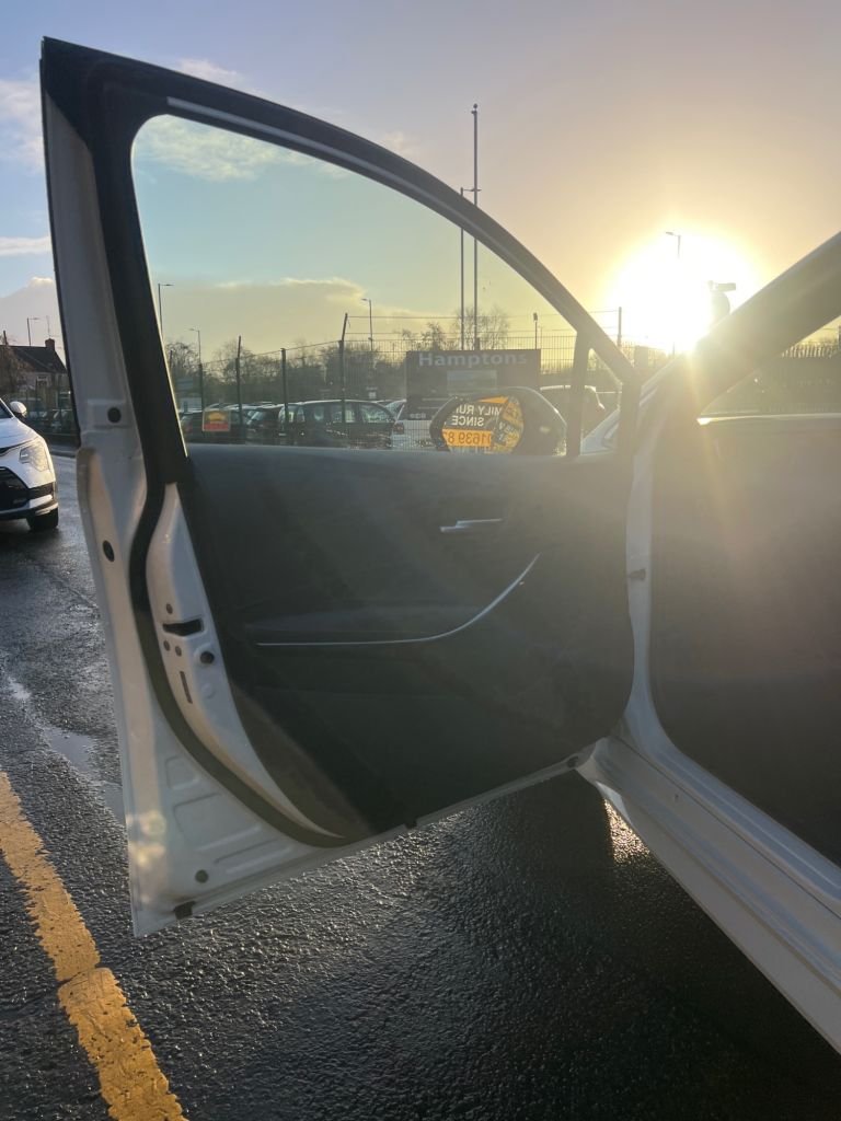 Used Toyota Corolla 2019 for sale - 77007591: Photo 25