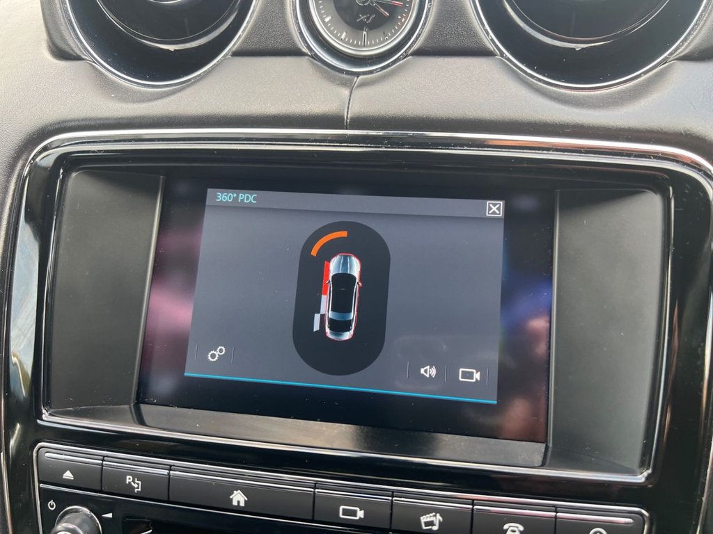 Used Jaguar XJ 2017 for sale - 76417195: Photo 18