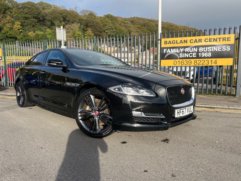 Used Jaguar XJ 2017 for sale - 76417195: Photo 4