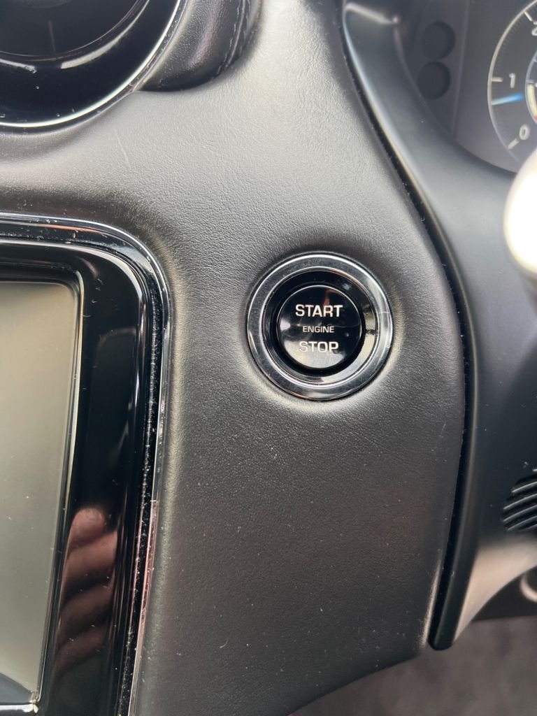 Used Jaguar XJ 2017 for sale - 76417195: Photo 50