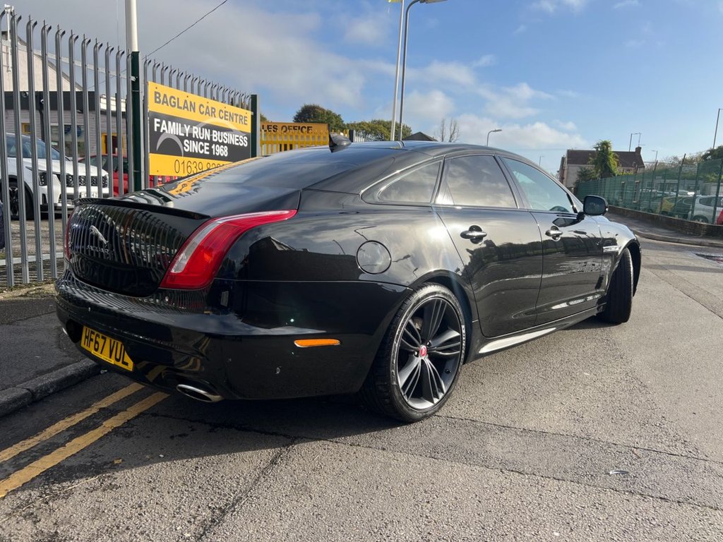 Used Jaguar XJ 2017 for sale - 76417195: Photo 8