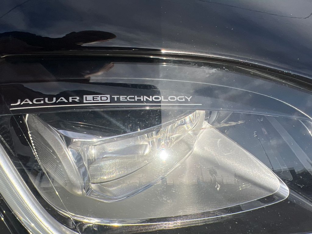 Used Jaguar XJ 2017 for sale - 76417195: Photo 9