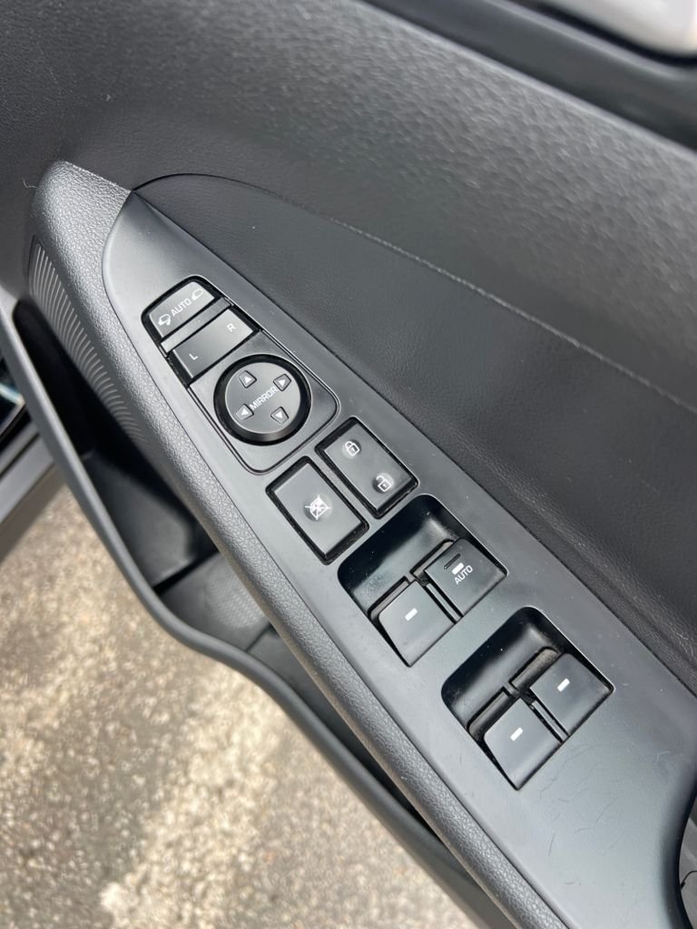 Used Hyundai TUCSON 2017 for sale - 77451949: Photo 33