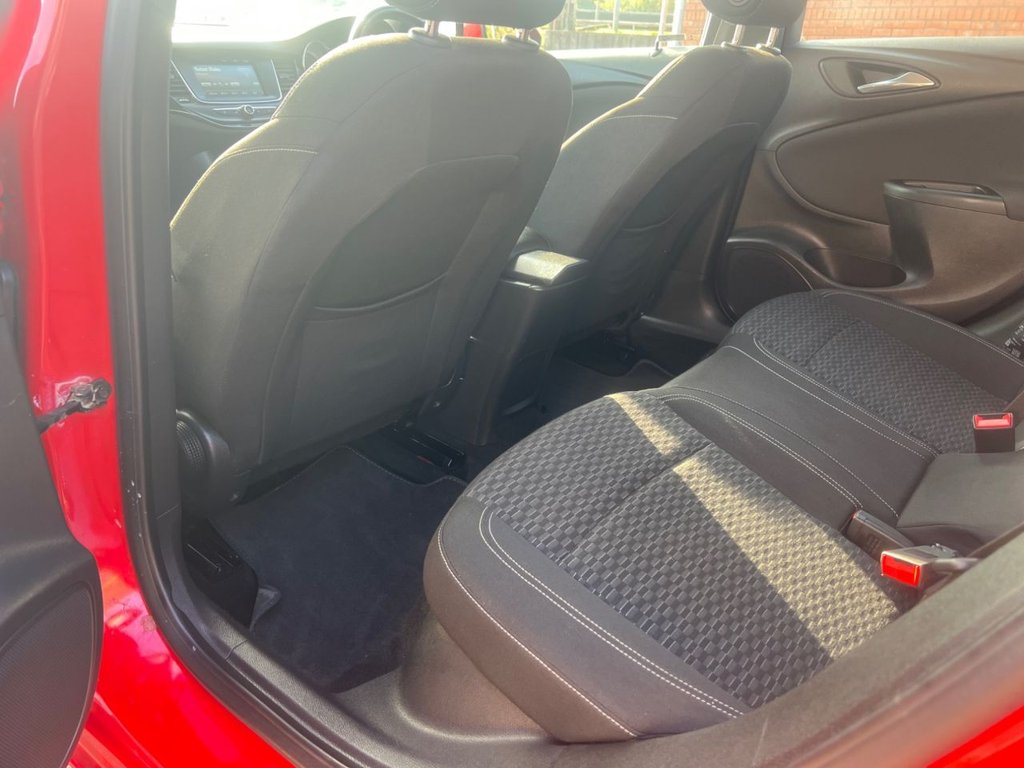 Used Vauxhall Astra 2017 for sale - 76280210: Photo 28