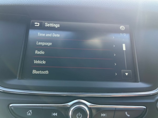 Used Vauxhall Astra 2017 for sale - 76280210: Photo 44