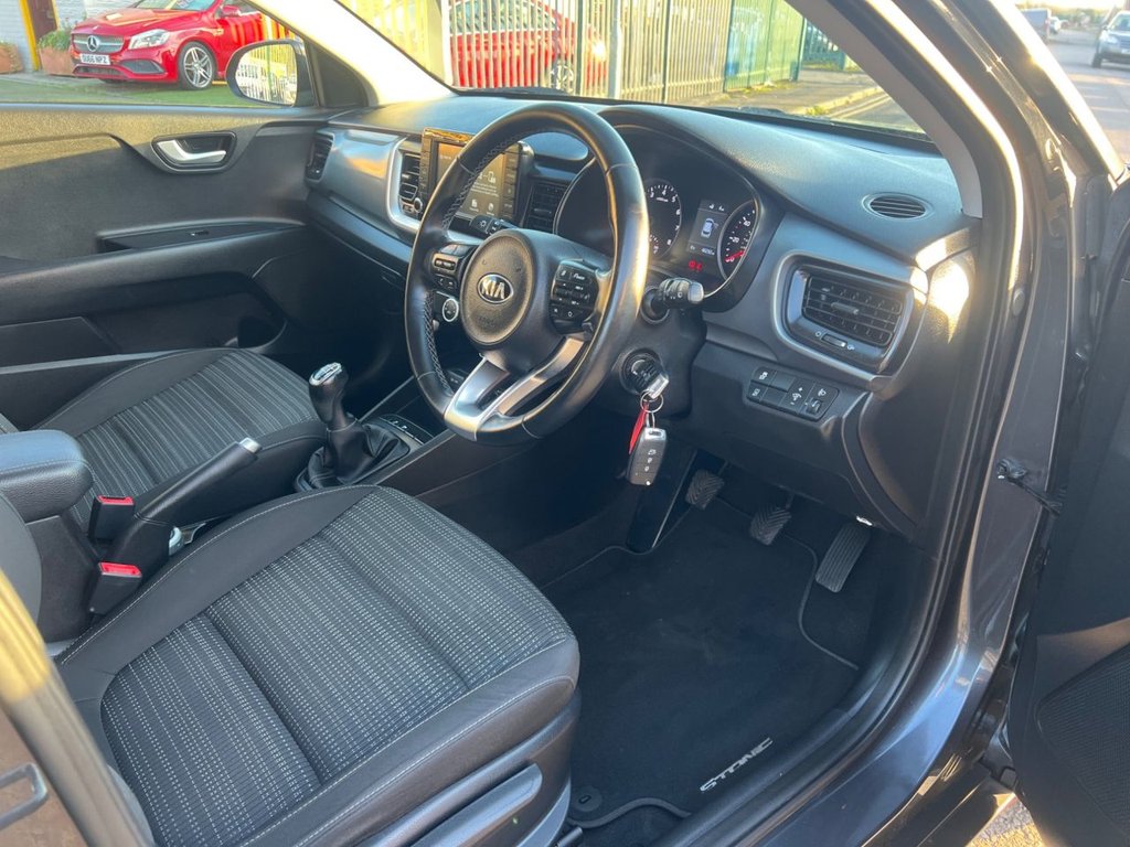 Used Kia Stonic 2020 for sale - 76632393: Photo 17